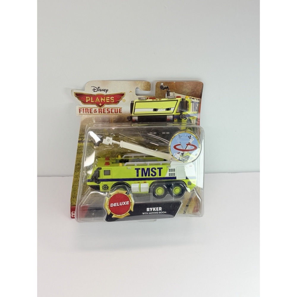 Mattel Disney Pixar Planes Ryker Deluxe with Moving Boom Fire and Rescue